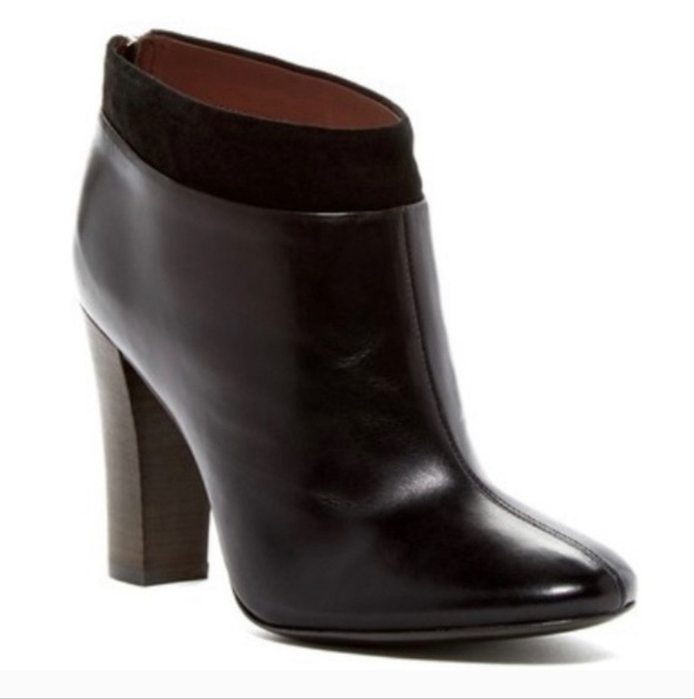 Aerin "Dakota" Black Leather High Heel Ankle Bootie Size 8.5!